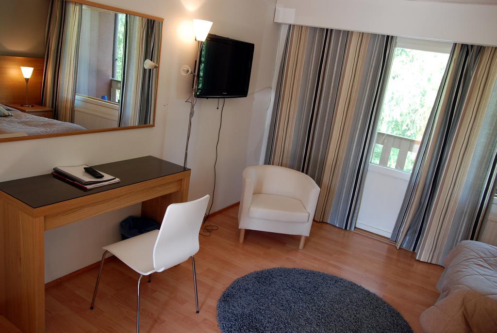 Revontuli Resort Rooms Hankasalmi 外观 照片