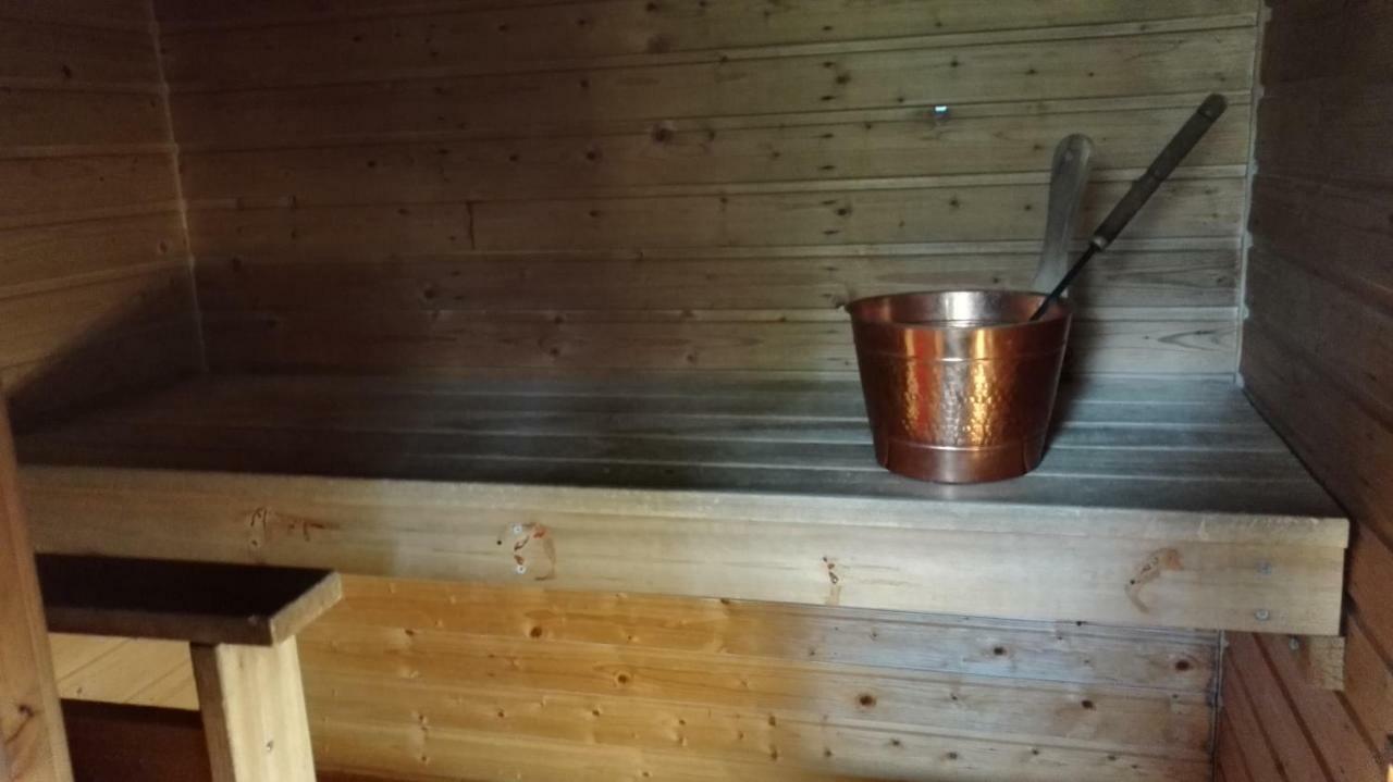 Revontuli Resort Rooms Hankasalmi 外观 照片